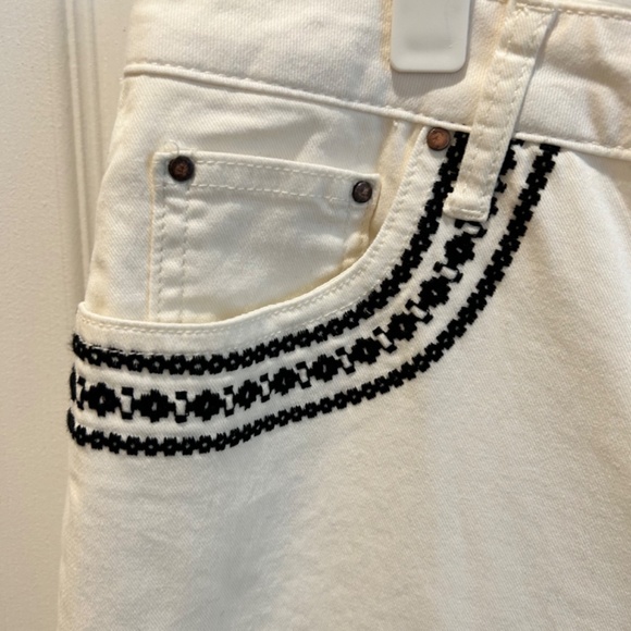 Pants, straight leg jeans, size 16/18 - Picture 2 of 6